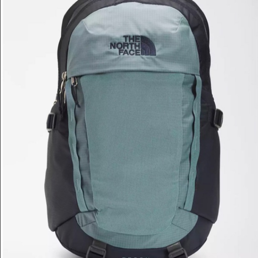 New North Face Recon Backpack